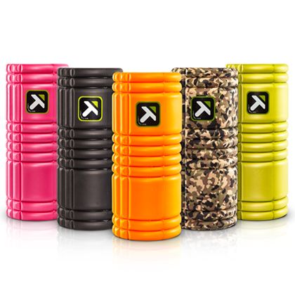 TRIGGER POINT THE GRID FOAM ROLLER 33CM - Černý